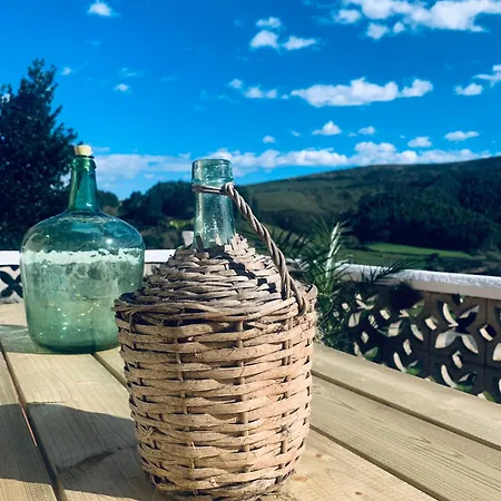 Casa De La Media Borona *