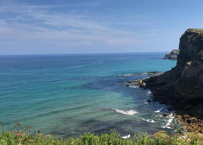 Casa De La Media Borona