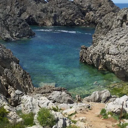 Apartman Casa De La Media Borona Ubiarco